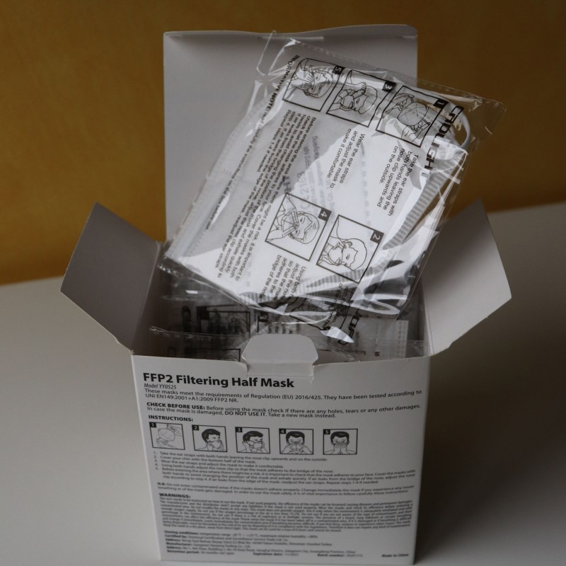 Mascherine filtranti FFP2 Mascherine FFP2 bianche certificate CE2163 - box 20 -