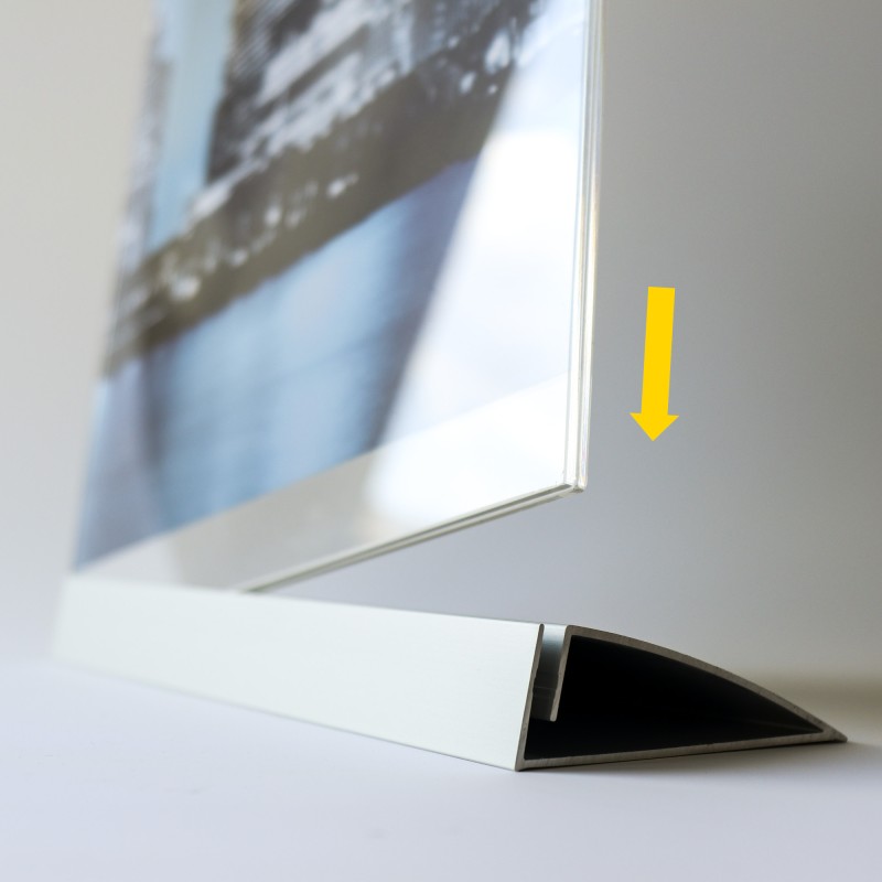 profilo ad incastro per espositore da banco base in alluminio snapin A6- 105 mm