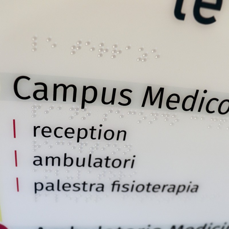 segnaletica in braille con simboli a rilievo signcode braille segnaletica in braille con simboli a rilievo signcode braille