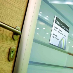 portainformazioni in policarbonato smartquick 150x150mm HxB portainformazioni in policarbonato smartquick 150x150mm HxB