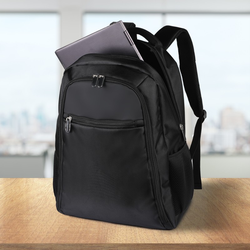 Zaino portacomputer in poliestere nero personalizzato Q24340N